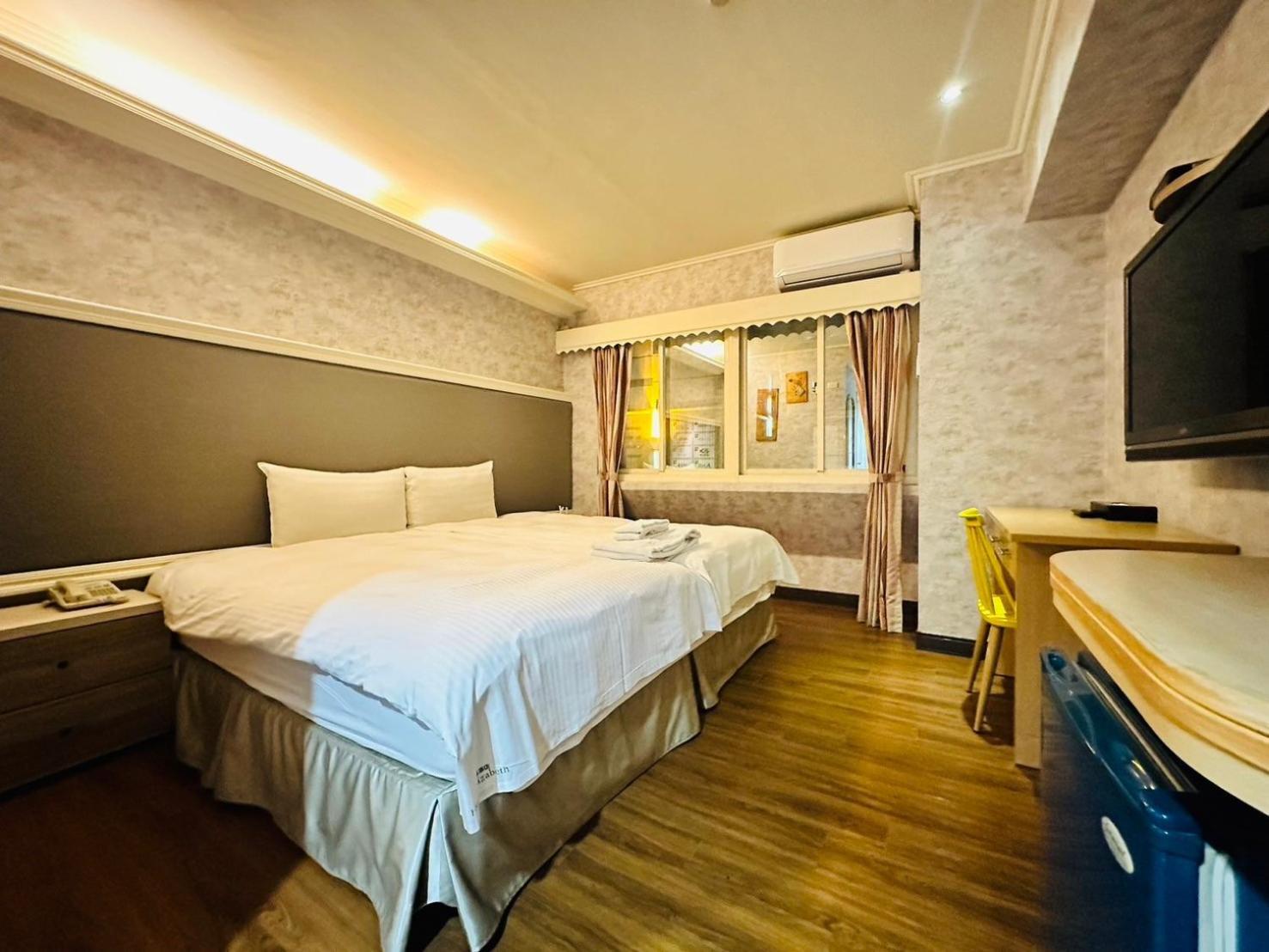 Hotel Elizabeth Taichung Buitenkant foto