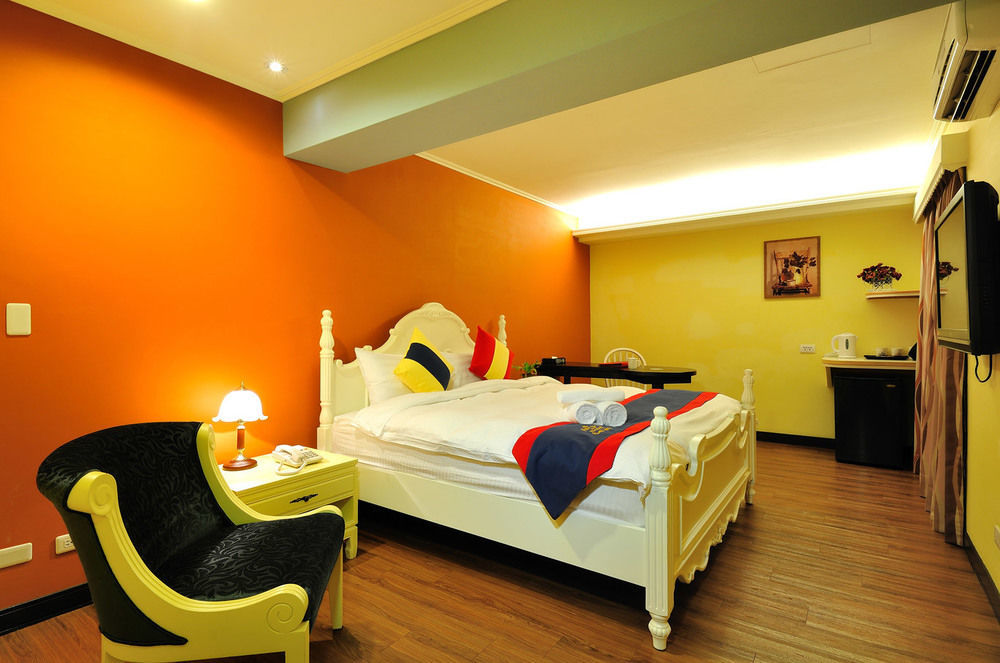 Hotel Elizabeth Taichung Buitenkant foto