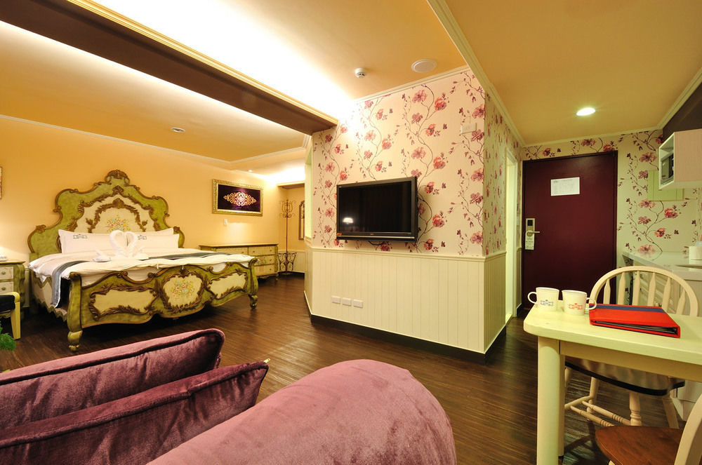 Hotel Elizabeth Taichung Buitenkant foto